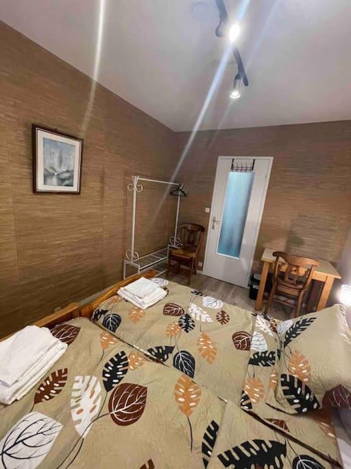 Appartement 3 Pieces Pour 1 A 5 Voyageurs Rillieux-la-Pape Extérieur photo