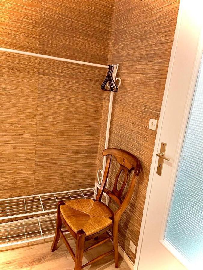 Appartement 3 Pieces Pour 1 A 5 Voyageurs Rillieux-la-Pape Extérieur photo