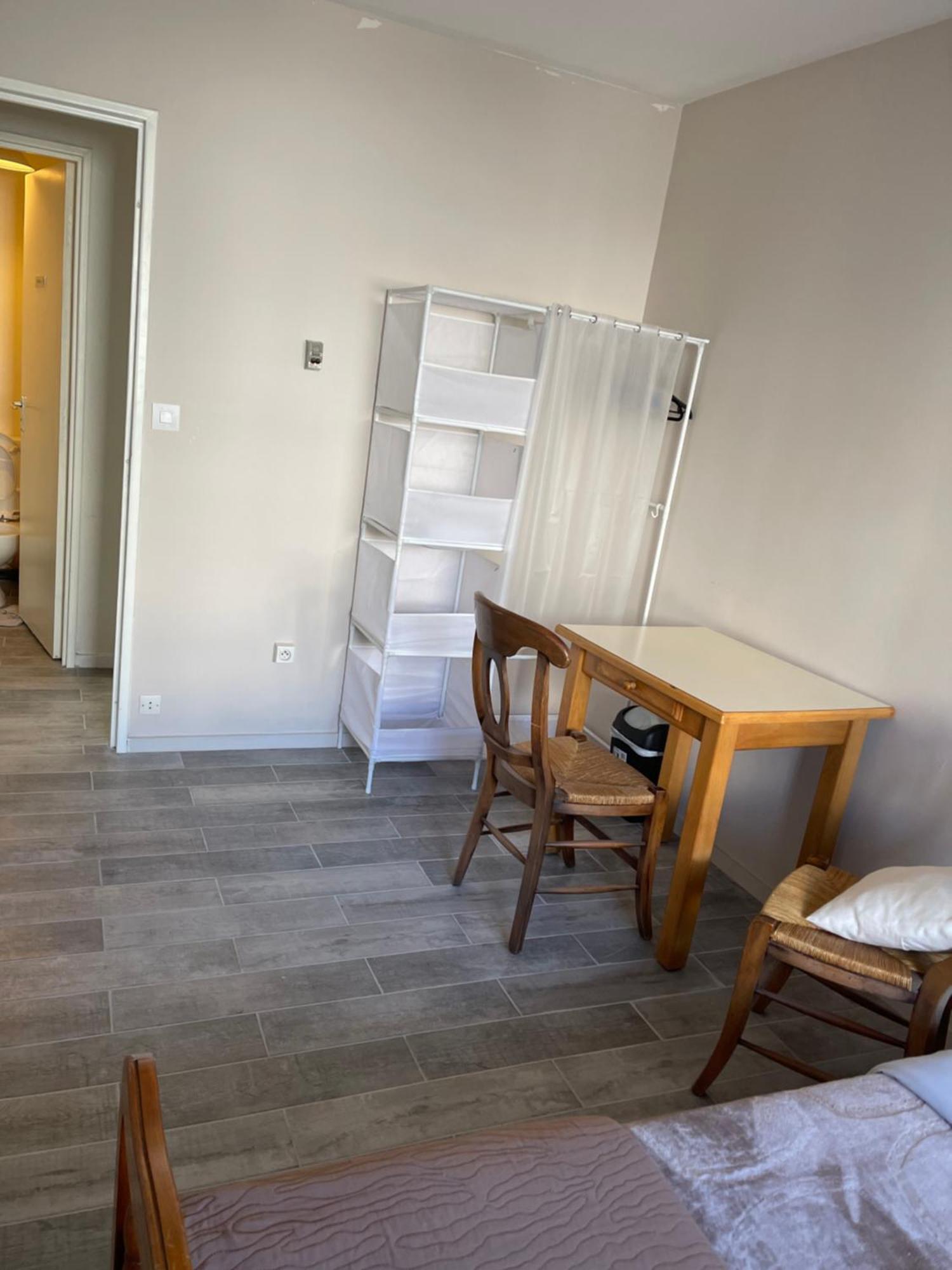 Appartement 3 Pieces Pour 1 A 5 Voyageurs Rillieux-la-Pape Extérieur photo